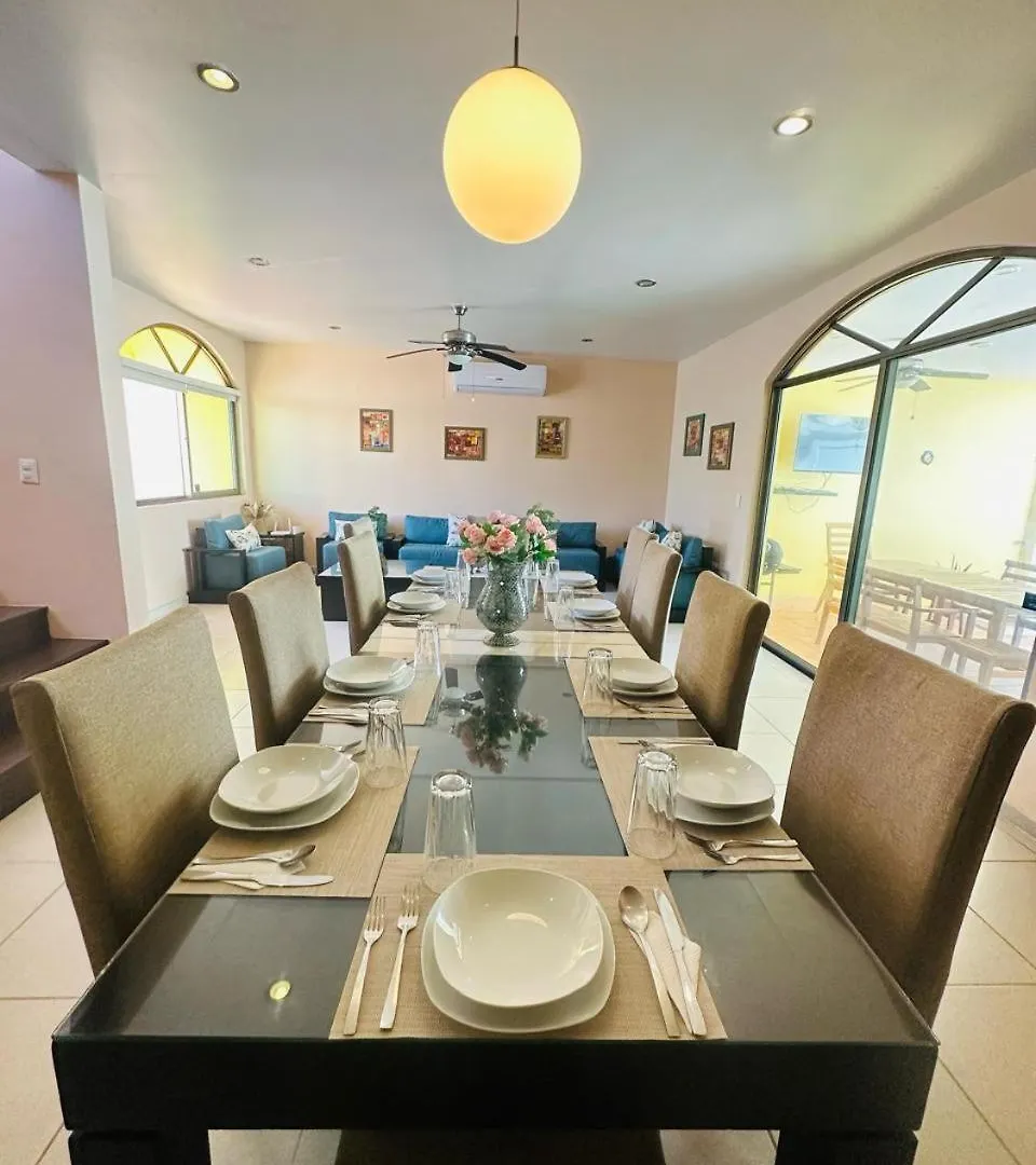 Holiday home Hermosa Casa En Residencial Marbella Villa Playa del Carmen Mexico