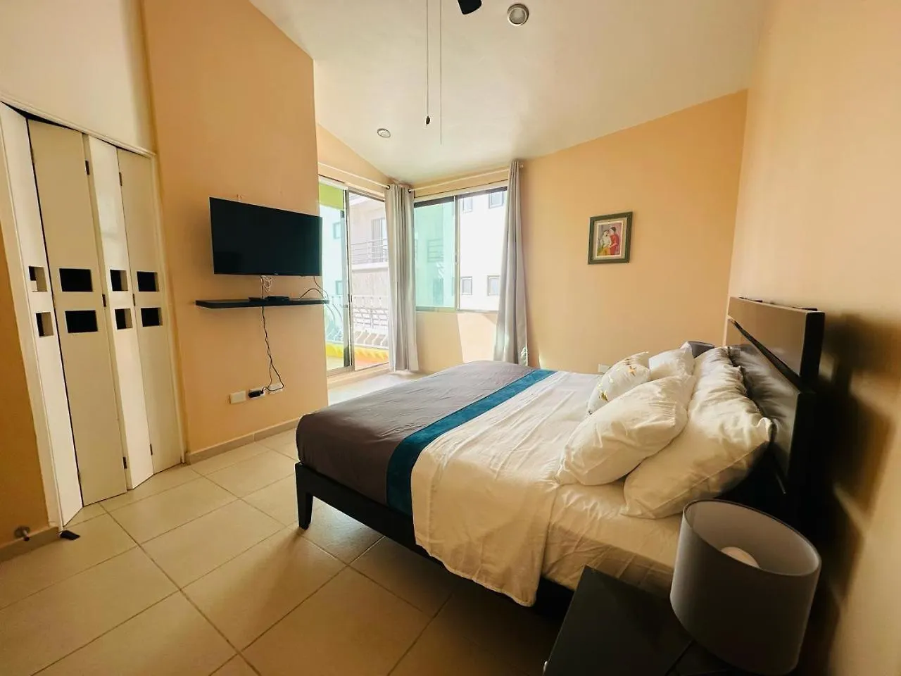 Vila Hermosa Casa En Residencial Marbella Playa del Carmen 0*,